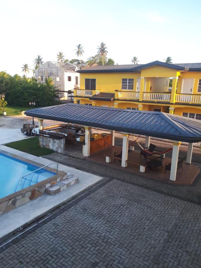 Piarco Village Suites Exterior photo